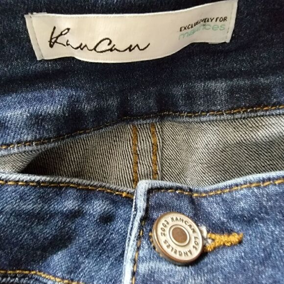 KanCan Distressed Ankle Jeans with Button Fly. Size 32. - Picture 4 of 6